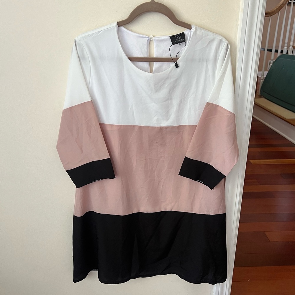 Women’s White, Pink, and Black Color Block Swing Shift Dress with 3/4 Sleeves